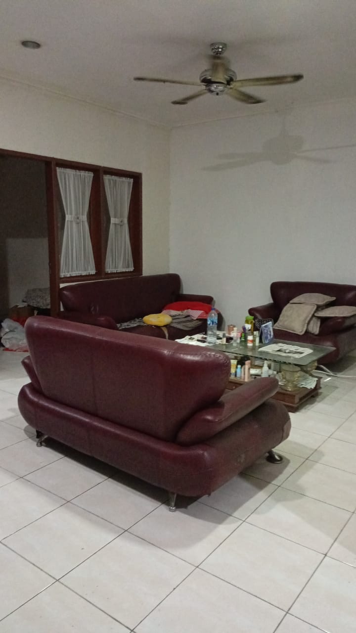 Rumah DiJual di Festive Garden Grand Wisata